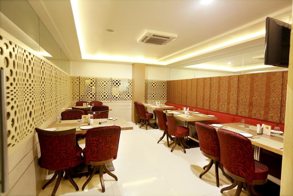 Swagath Grand Suchitra Hotel Haiderabad Buitenkant foto