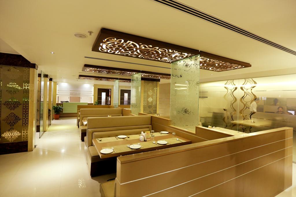 Swagath Grand Suchitra Hotel Haiderabad Buitenkant foto
