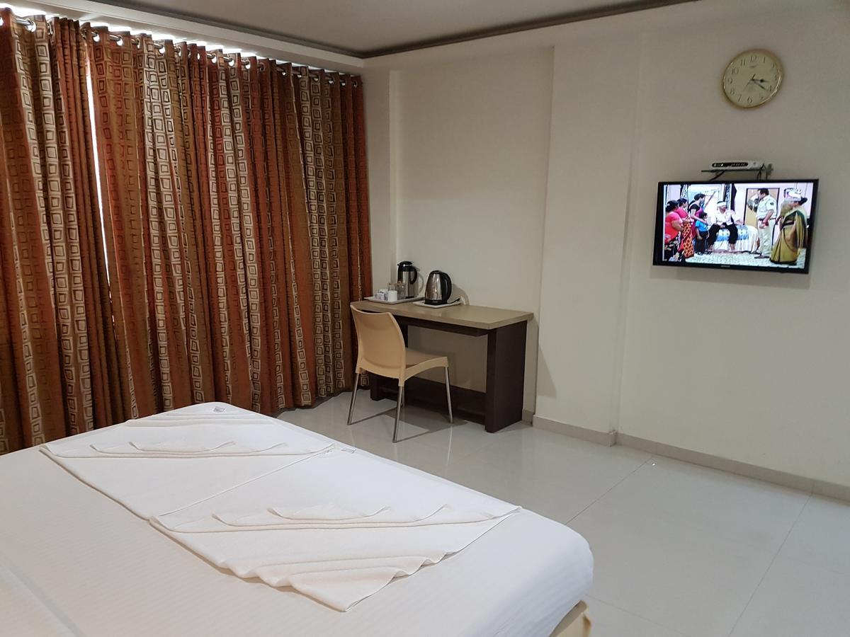 Swagath Grand Suchitra Hotel Haiderabad Buitenkant foto